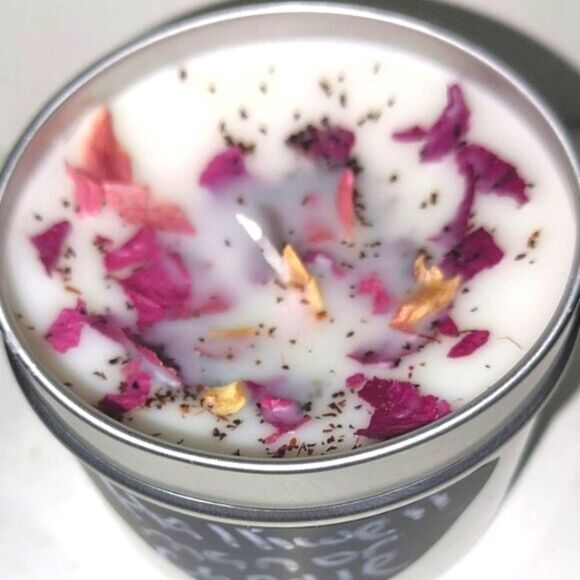 Hand crafted limited edition "Halliwell Manor" Zen-Me candle - Picture 3 of 7